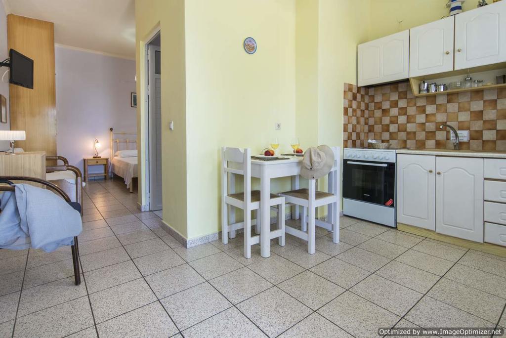 Paxos Christos Apartments & Studios מראה חיצוני תמונה