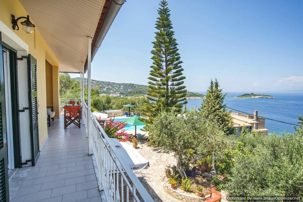 Paxos Christos Apartments & Studios מראה חיצוני תמונה